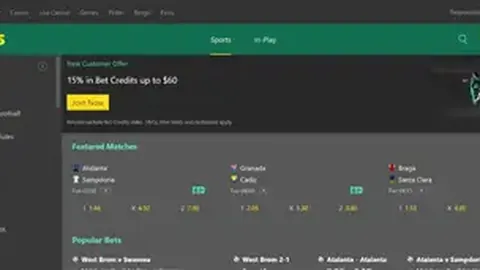 骆建佑羽球赛败北，止步四强，石宇奇夺冠独占鳌头。