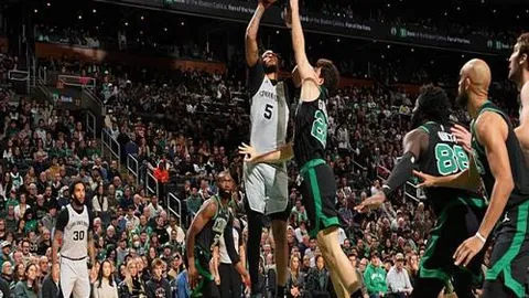 独家揭秘：埃姆雷·詹未来锁定多特至2028年，惊喜降薪大动作即将揭晓！