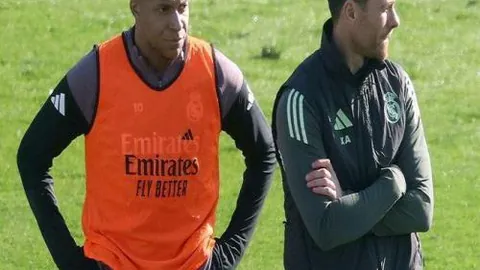 “颜骏凌替补亮相带来惊喜，U23国足三将休假未到！专家建议：心态放松，勿过度联想”